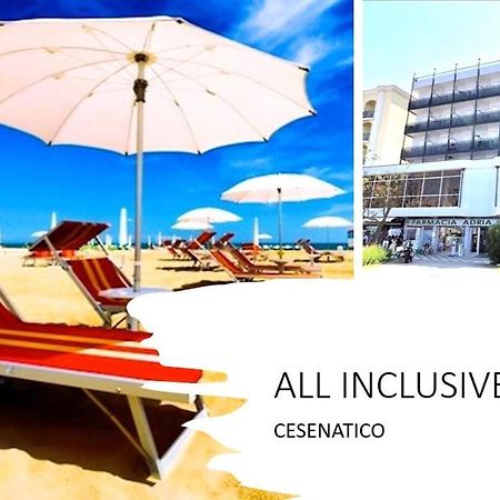 Hotel Cosmopol Cesenatico Esterno foto